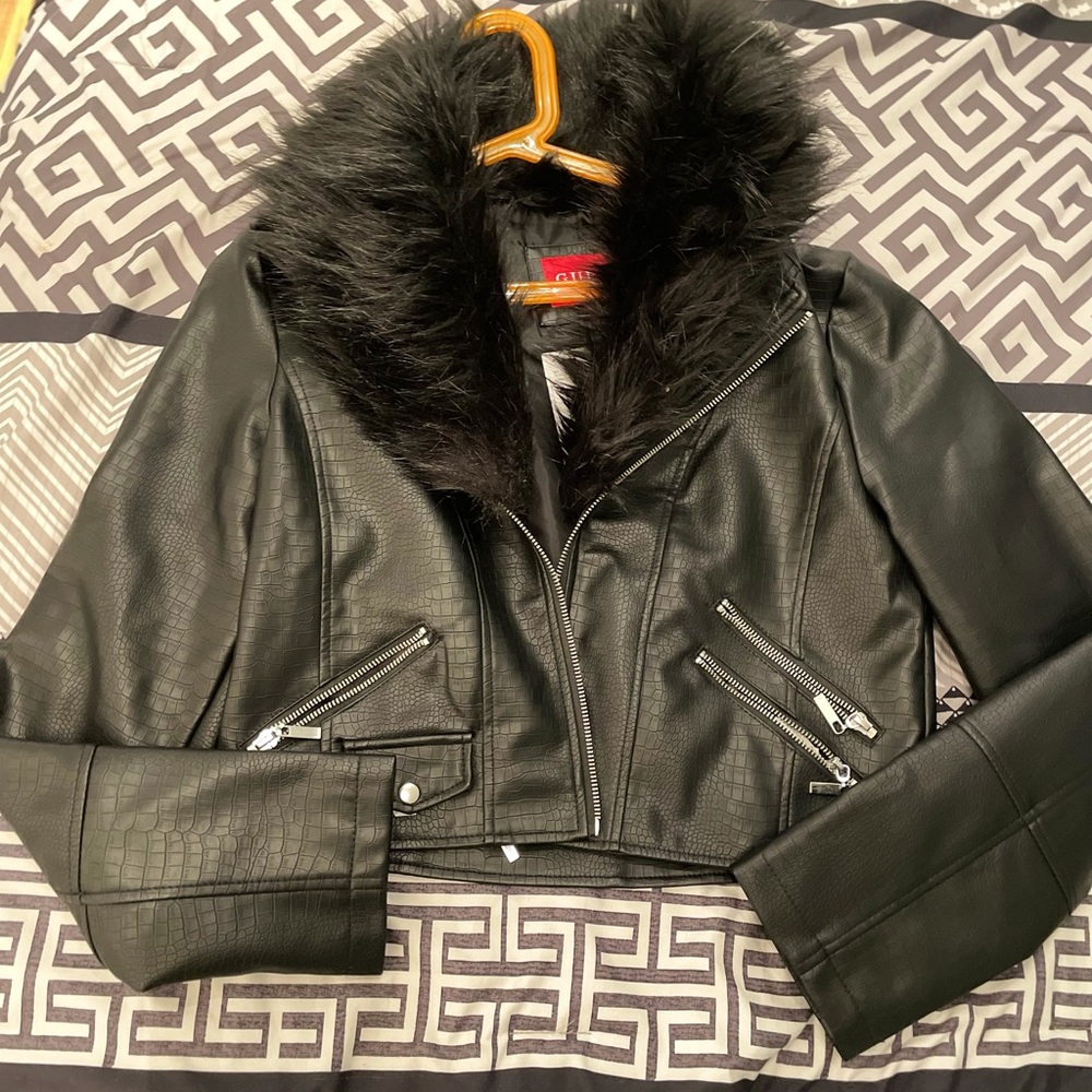 Guess, back jacket with croc pattern and removable fur details. Size M